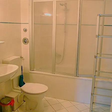 Illing, Wolfgang Fw 8 Appartamento *