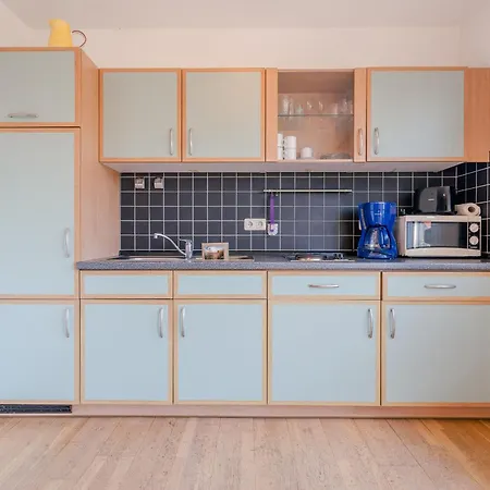 Apartment Illing, Wolfgang Fw 8